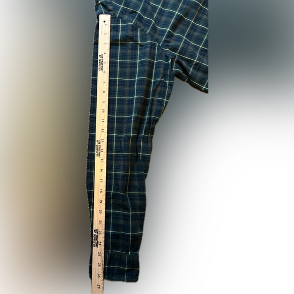 Roundtree & Yorke Long Sleeve Plaid Button Down Shirt size LT - Picture 7 of 13